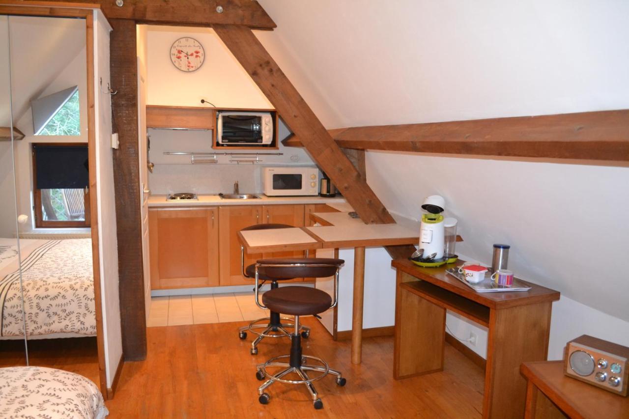 Studio Du Domaine De La Petitiere Bonneville-la-Louvet Bagian luar foto